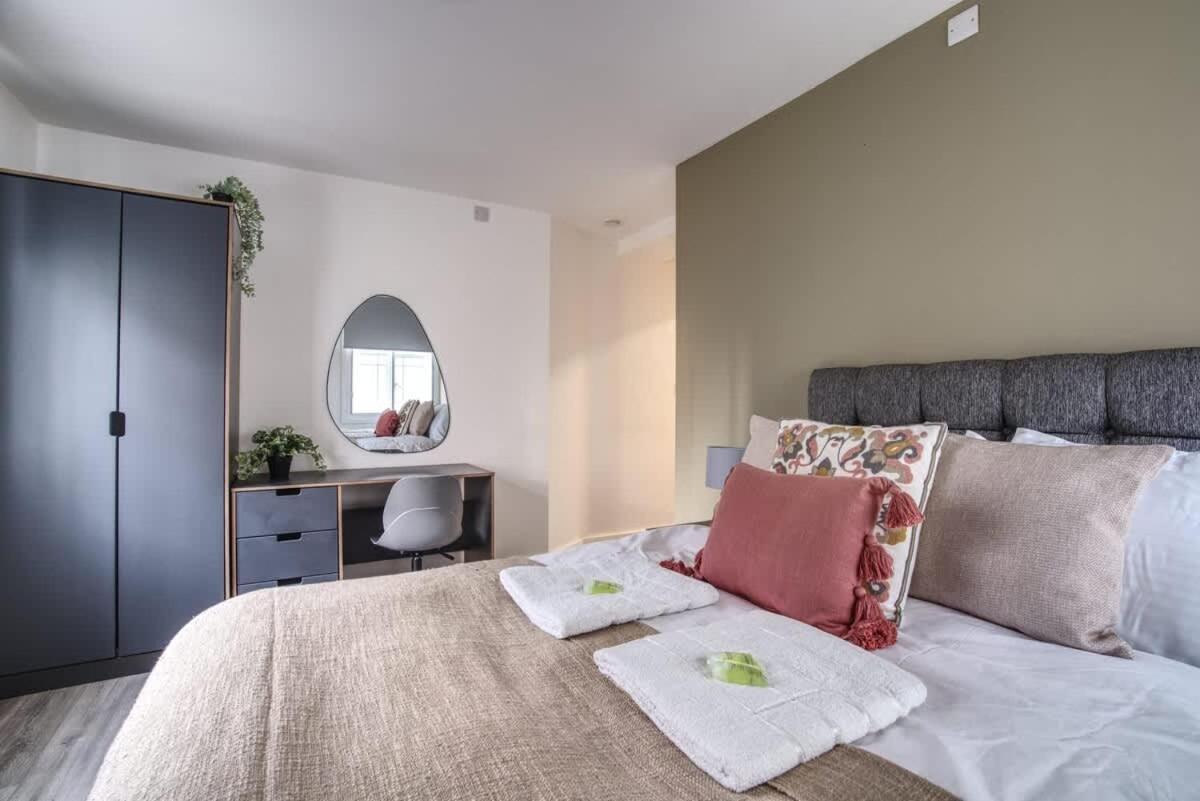 2Br City Centre Apt, Self Check In, Wifi, By Derbnb เชฟฟิลด์ ภายนอก รูปภาพ