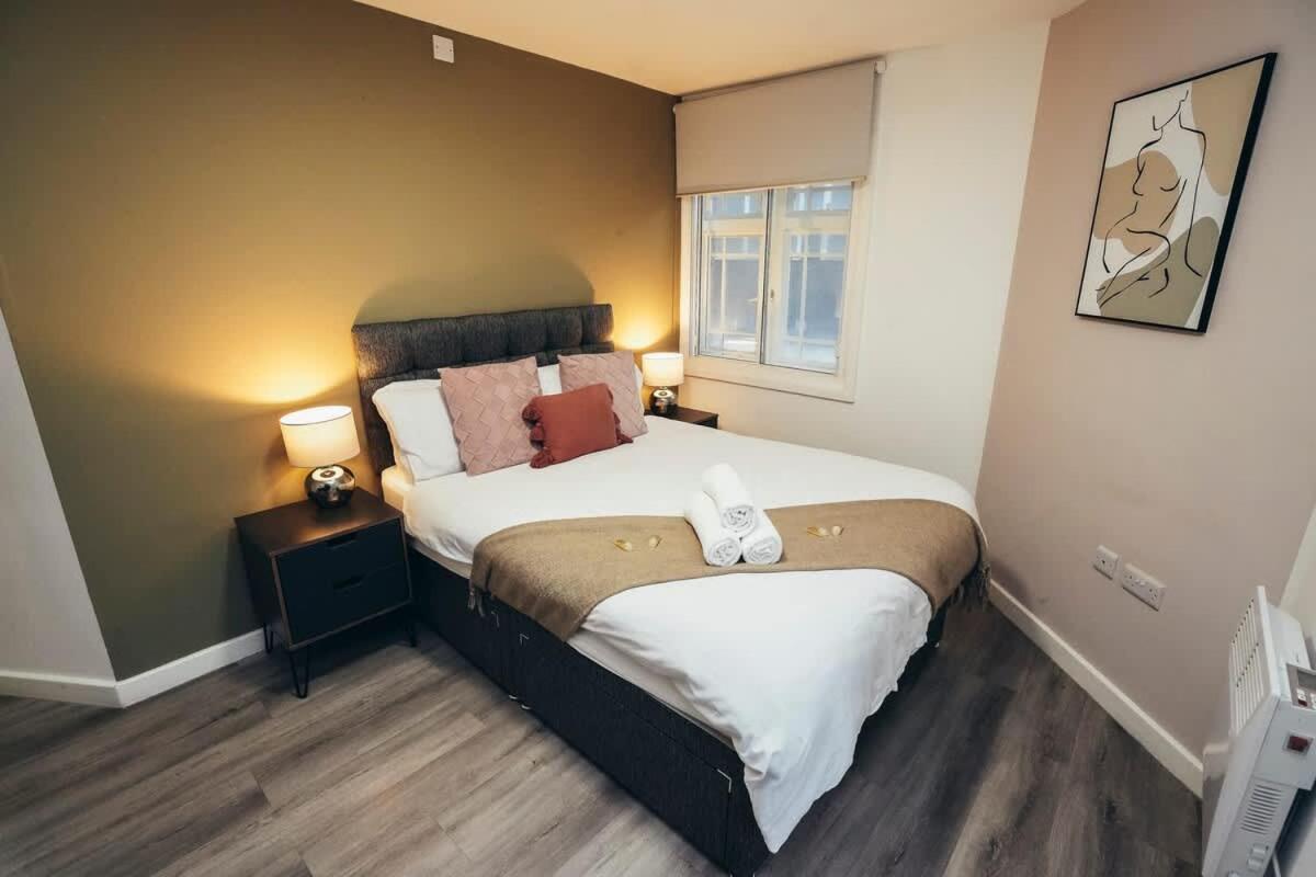 2Br City Centre Apt, Self Check In, Wifi, By Derbnb เชฟฟิลด์ ภายนอก รูปภาพ
